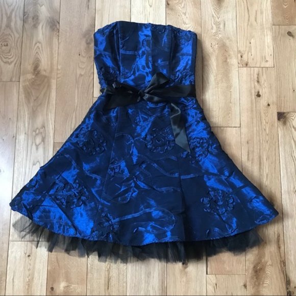 Jessica McClintock Dresses & Skirts - Womens/Juniors Formal Dress Tulle Mini by Jessica McClintock